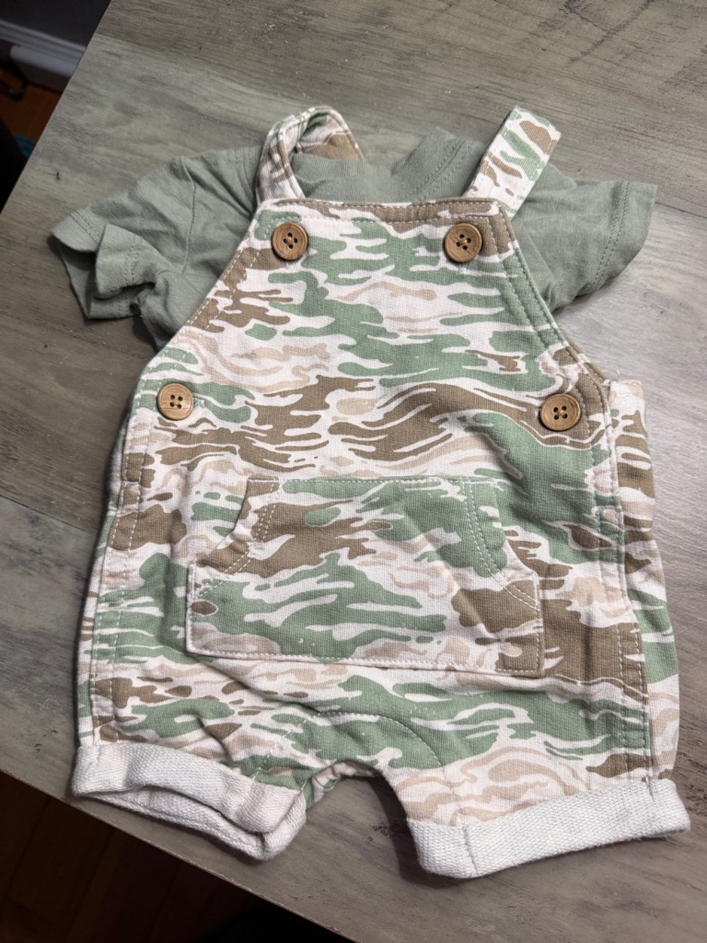 Camo Short Overalls for Newborn- Green/Tan